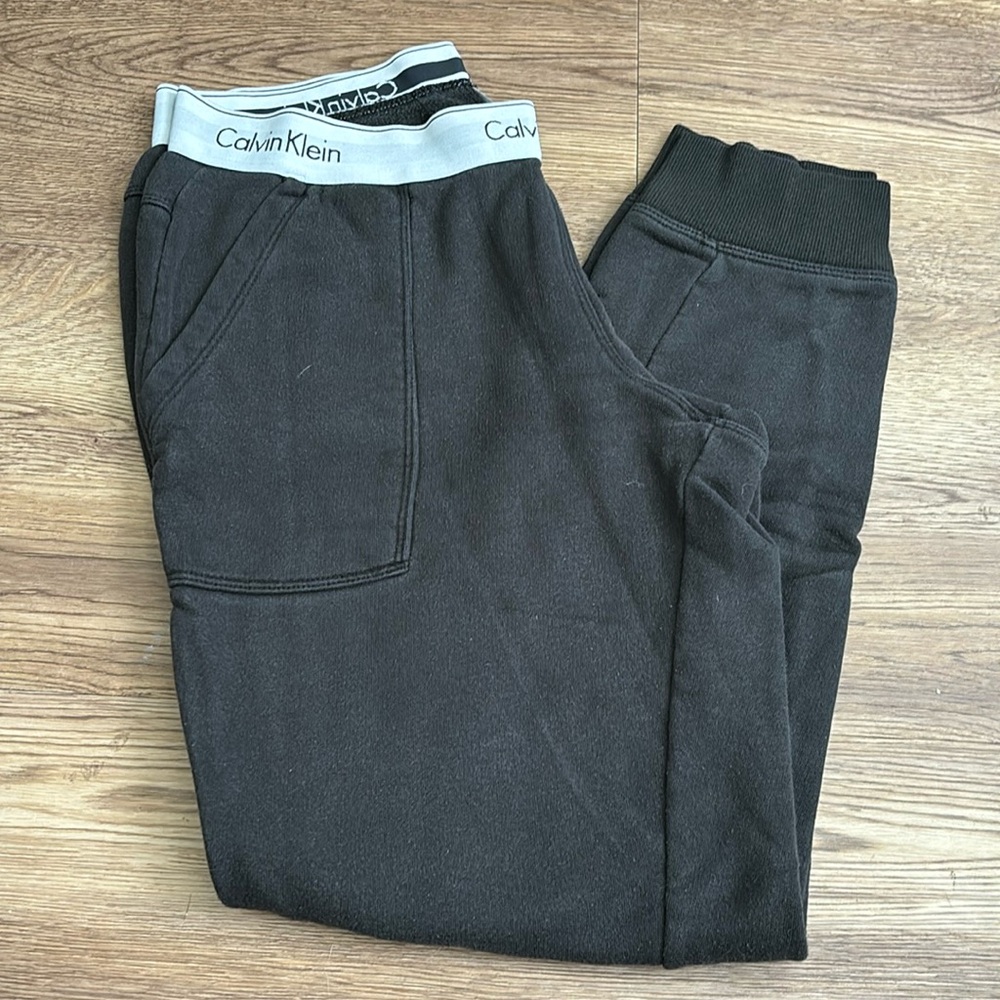 ⭐️CK sweatpants⭐️